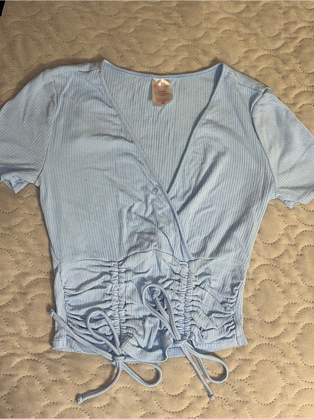 Women’s Ribbed V-Neck Drawstring Top — Red & Light Blue - Picture 3 of 3